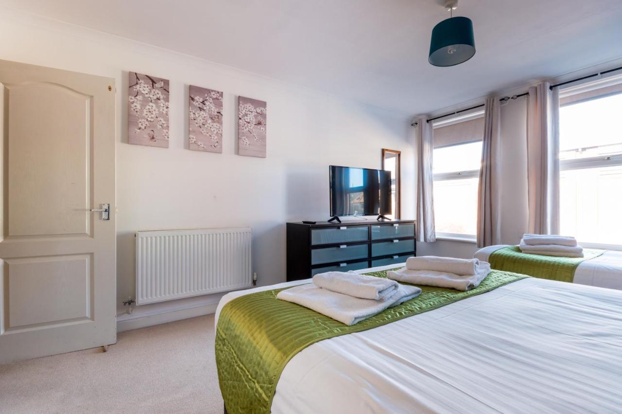 Old Town Apartments Swindon Extérieur photo