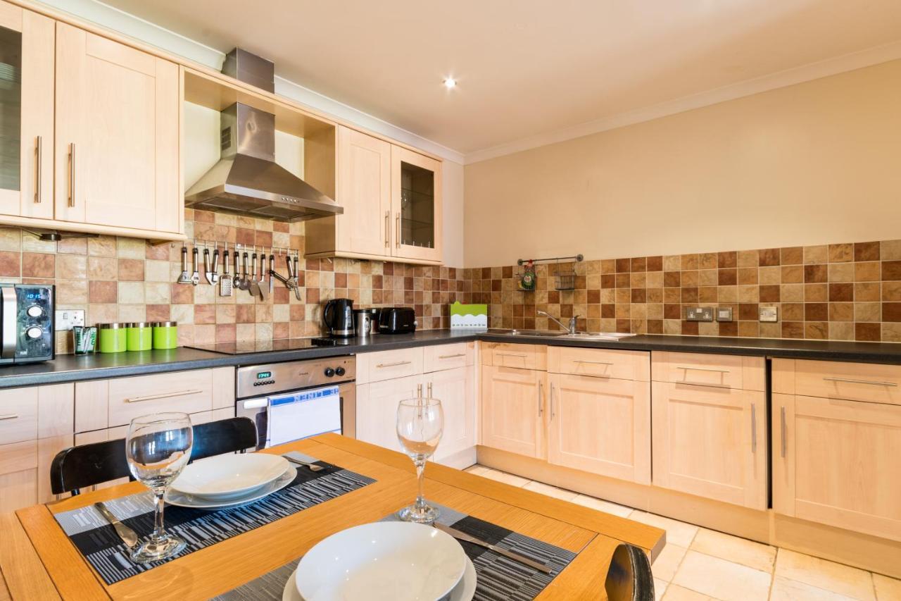 Old Town Apartments Swindon Extérieur photo