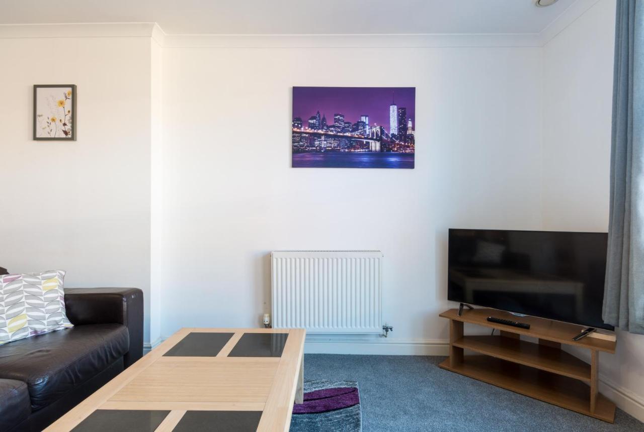 Old Town Apartments Swindon Extérieur photo