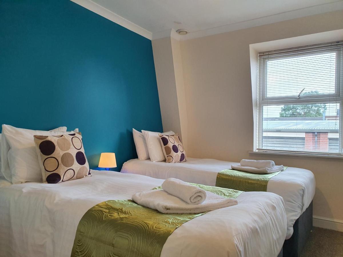 Old Town Apartments Swindon Extérieur photo
