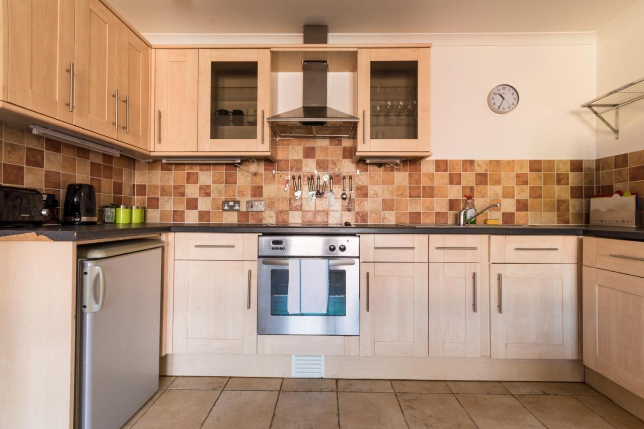 Old Town Apartments Swindon Extérieur photo