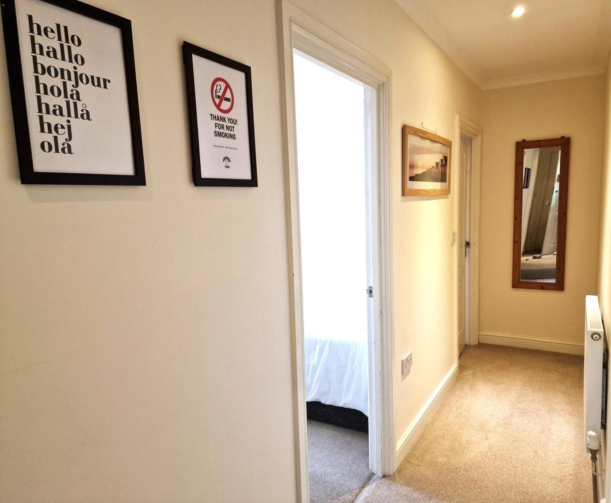 Old Town Apartments Swindon Extérieur photo