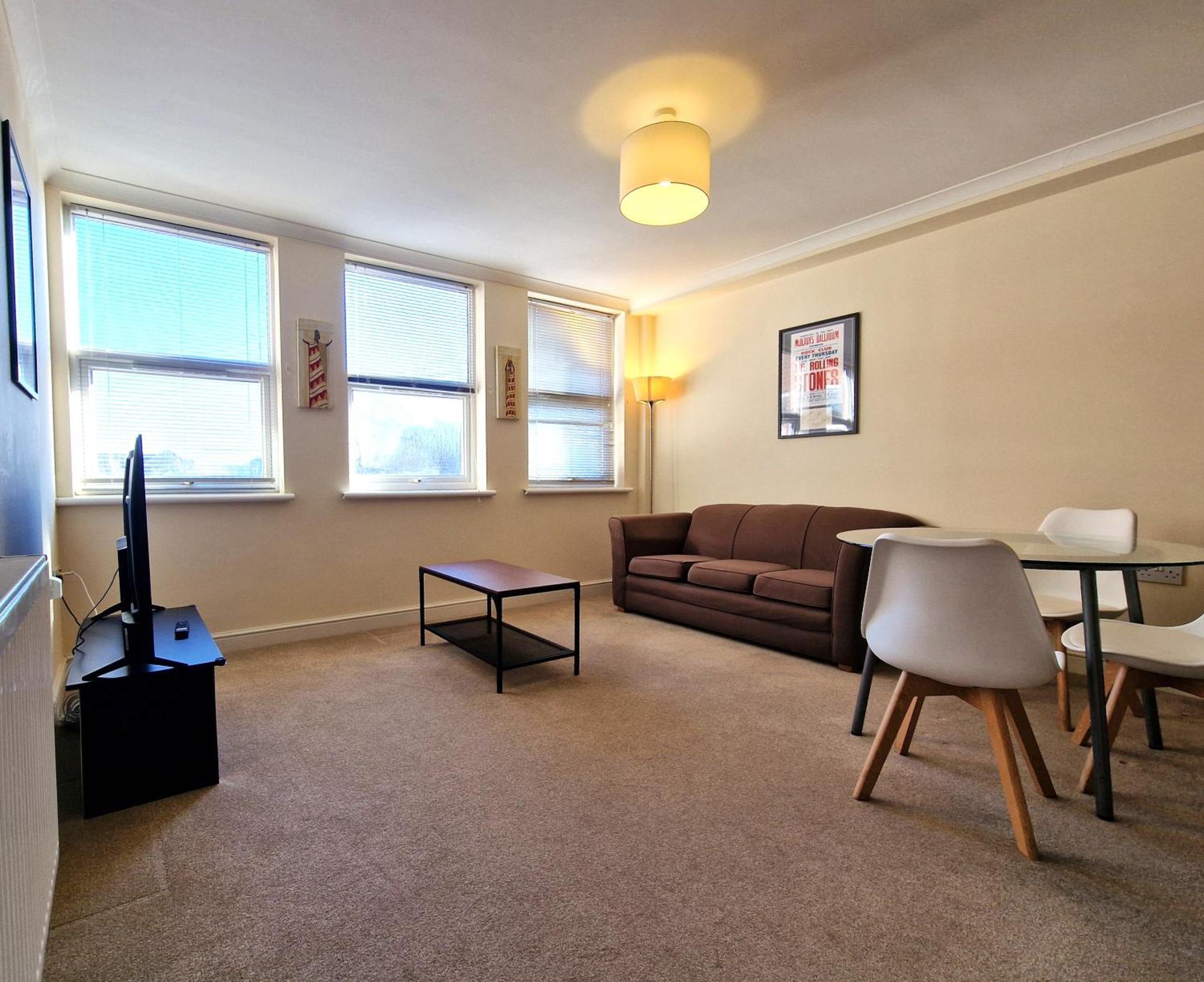 Old Town Apartments Swindon Extérieur photo