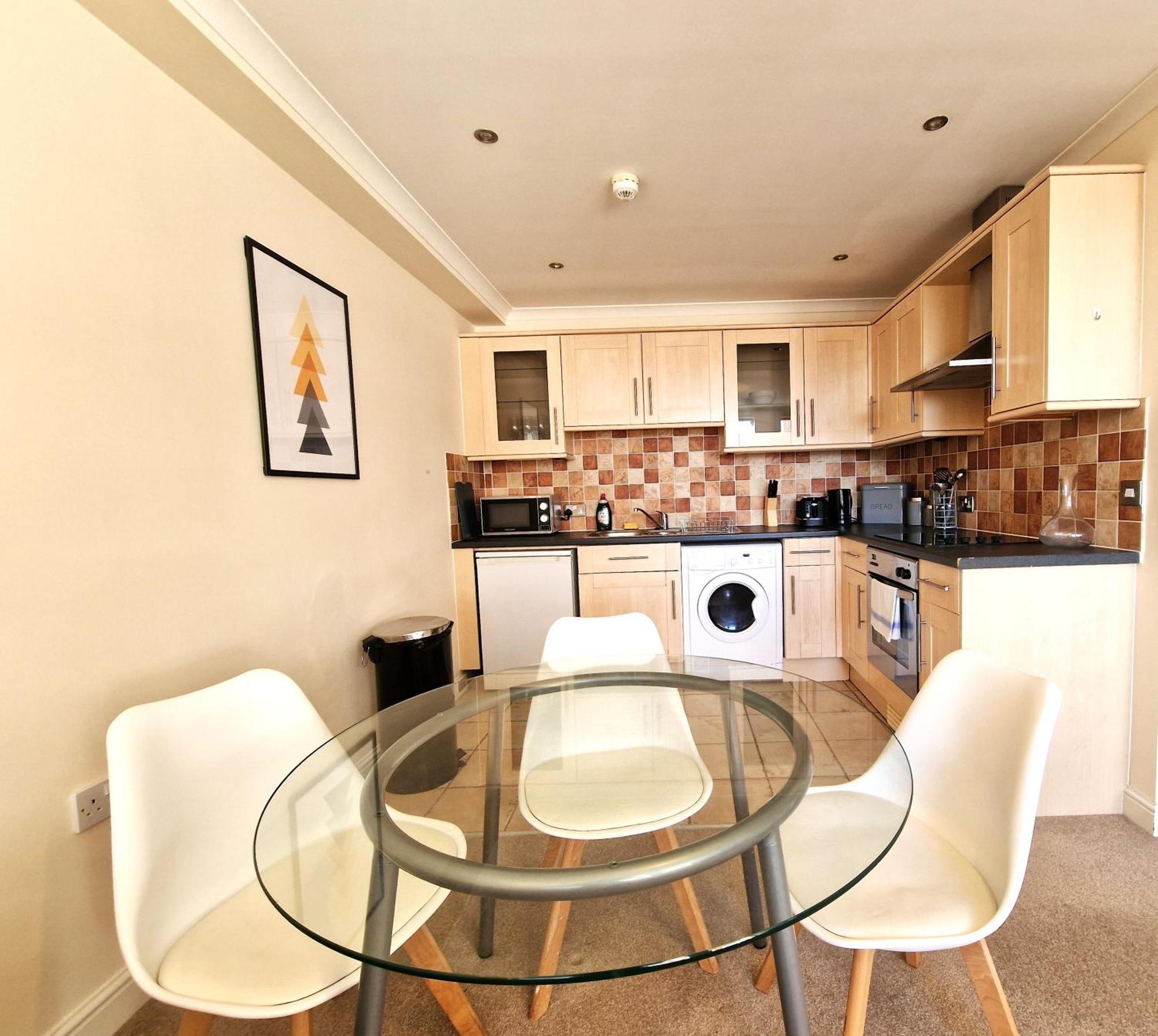 Old Town Apartments Swindon Extérieur photo